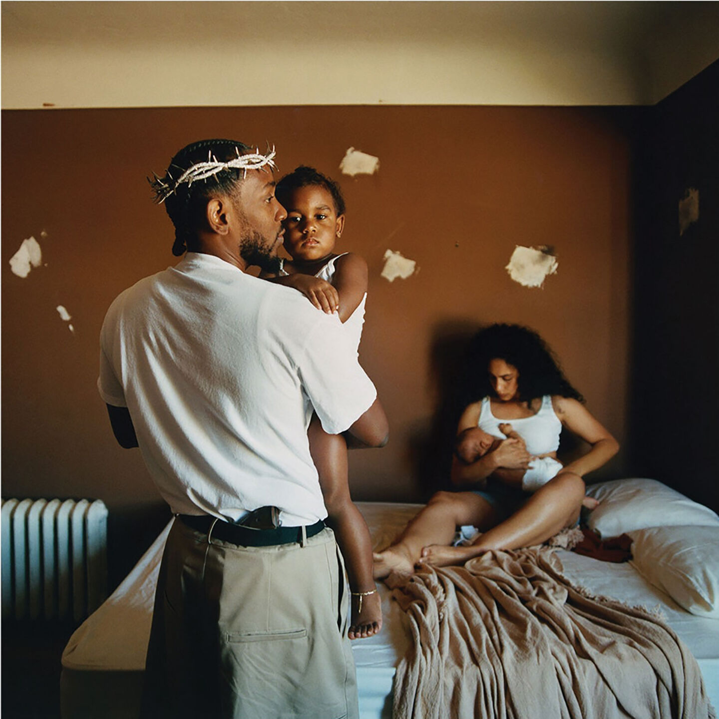 musicPearce-Kendrick-Lamar-MrMorale-Site.jpg